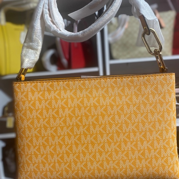 mk double zip crossbody - Picture 3 of 4